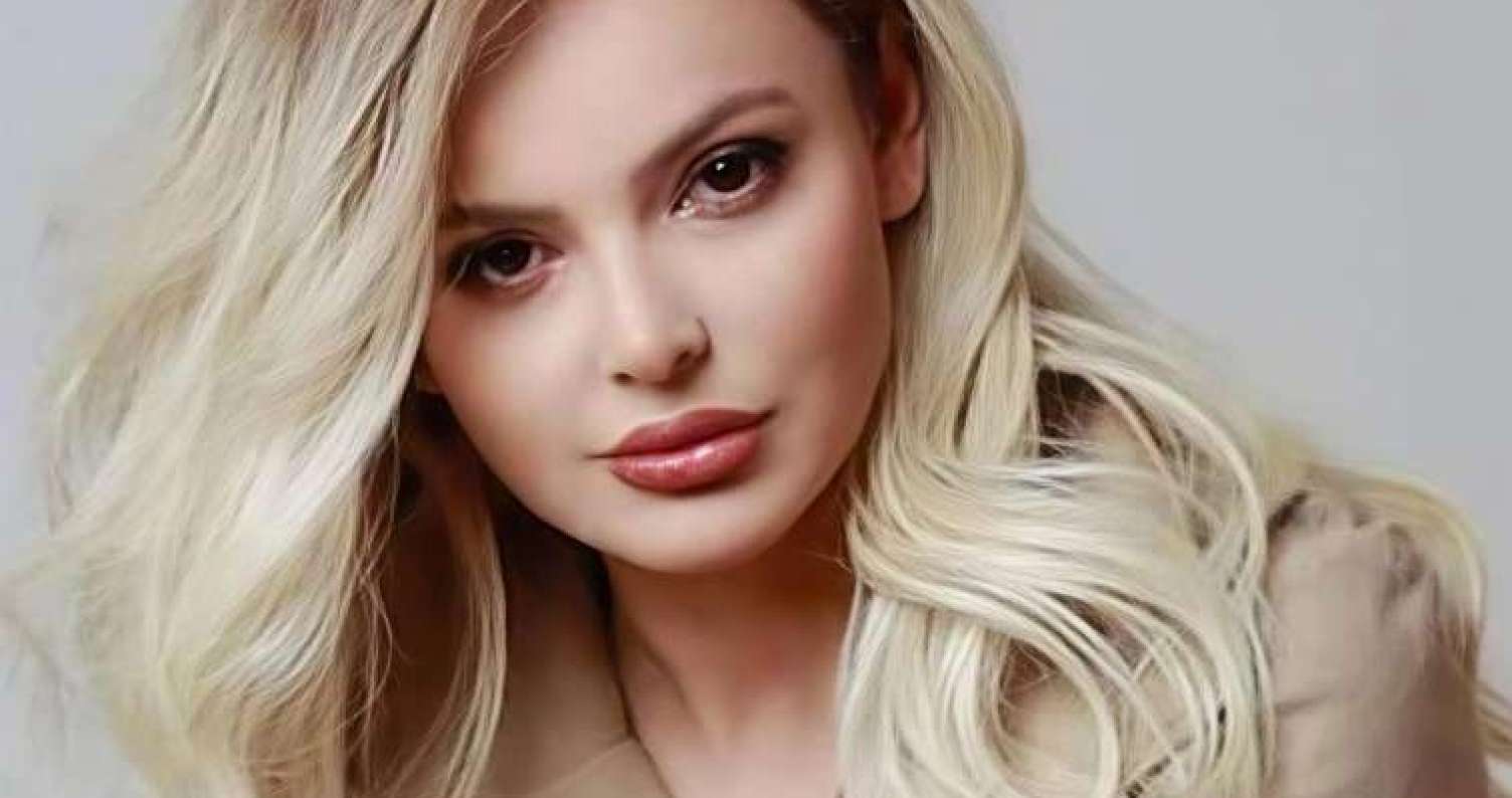 Ad günümün səhəri öyrəndim ki, xərçəng xəstəsiyəm -  Müğənni göz yaşı tökdü - VİDEO