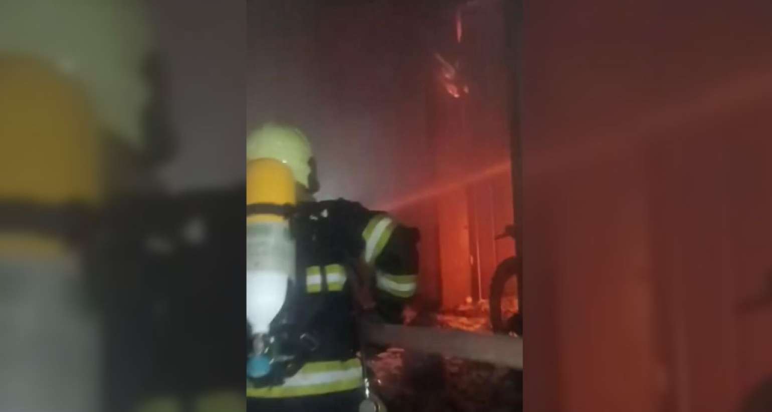 Bakıda yaşayış binasında dəhşətli yanğın -  İkisi azyaşlı olmaqla 4 nəfər öldü-VİDEO