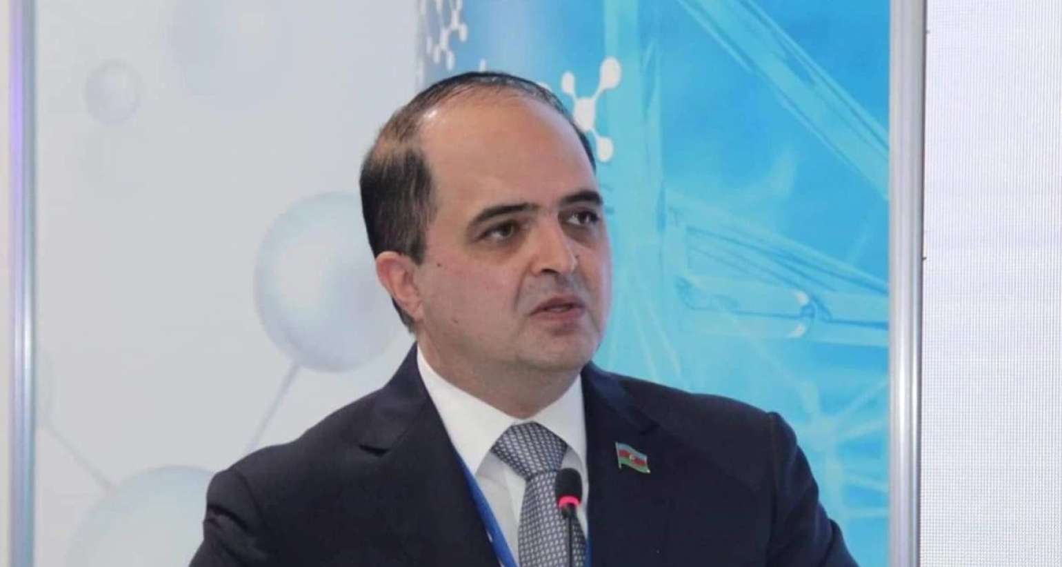 Həkimlərin hərbi xidməti könüllü olsun – Millət vəkilindən təklif 