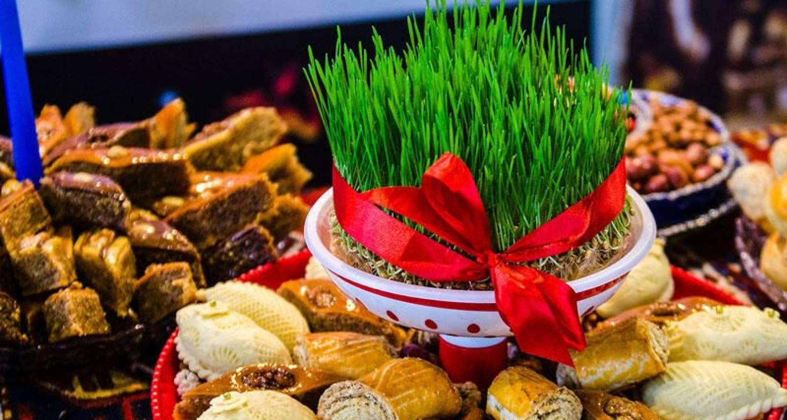 Paxlava-şəkərbura   - Bu xəstələrə olmaz!