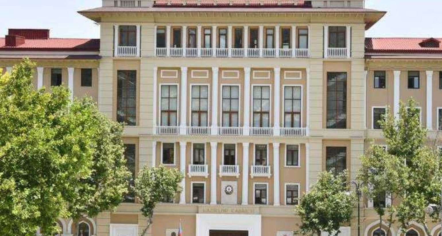 Xüsusi karantin rejiminin müddəti  yenə uzadıldı