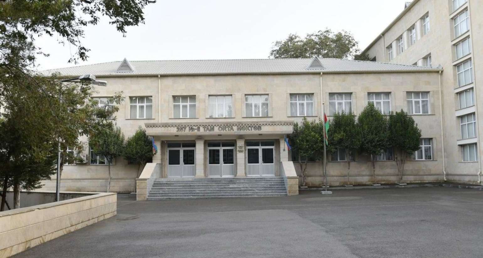Bakıda məktəbdə salfetdən zəhərlənmə -  Araşdırma başladıldı