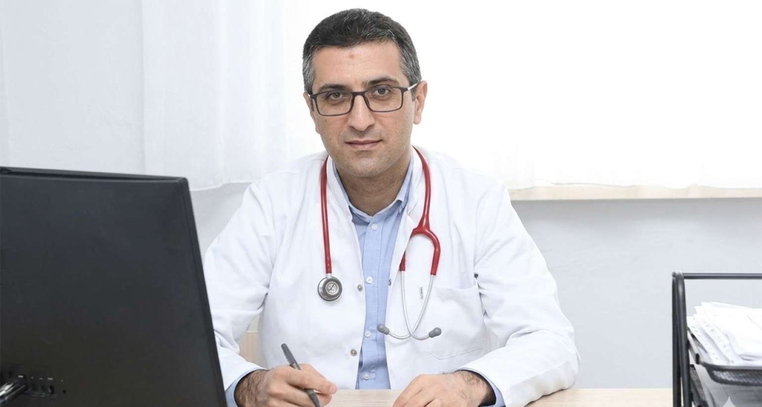 Azər Əhmədov vəzifəsindən  azad edildi