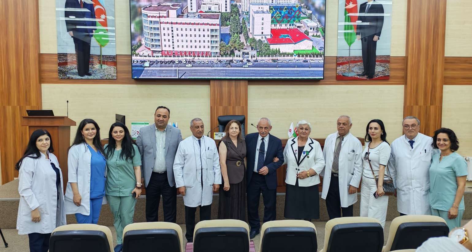 Azərbaycanda qidalanma və onkologiya kitabı - Təqdim edildi