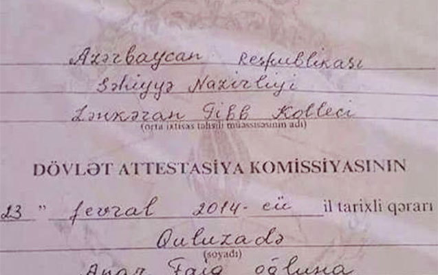 Azərbaycanda oğlana “tibb bacısı” diplomu verilib -  VIDEO
