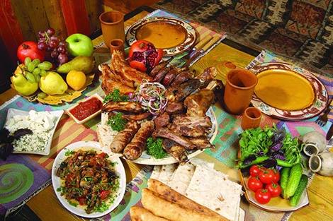 Azərbaycanlıların qidalanması tənqid edildi -  Yol verilən SƏHVLƏR
