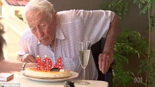 104 yaşını qeyd etdi, özünə ölüm arzuladı -  Uzunömürlünün ad günü arzusu