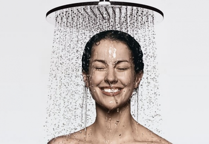 İnfeksionistlər hər gün duş qəbul etməyə qarşıdır –  Dərini riskə atır