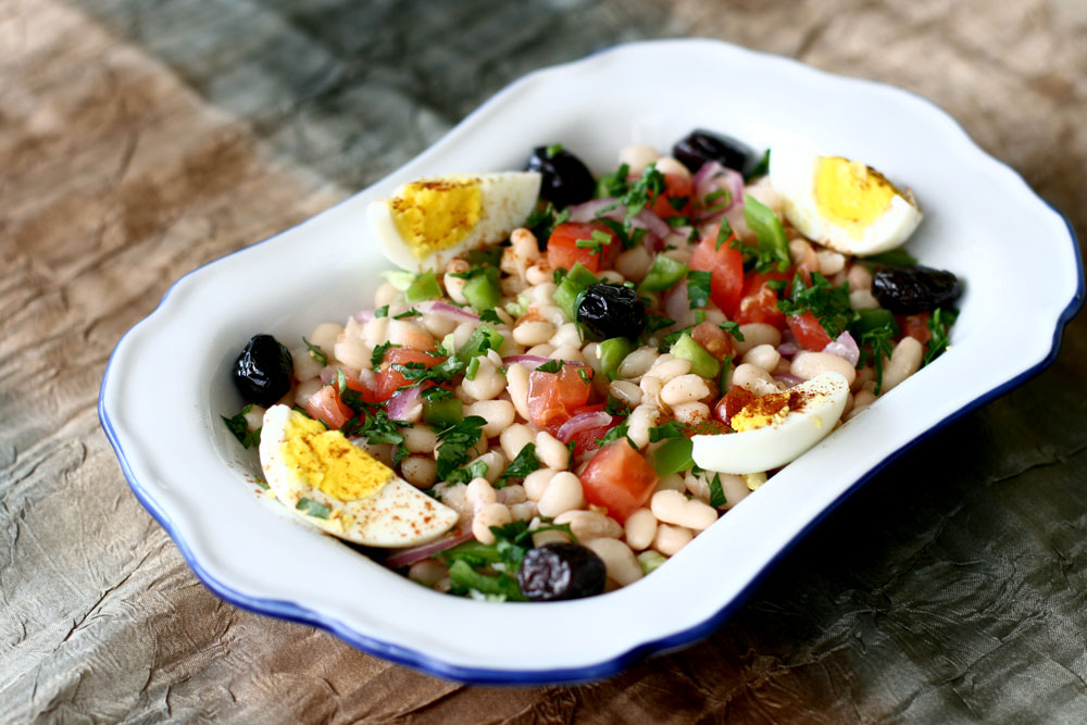 Sümükləri bərkidən ağ lobya salatı –  RESEPT