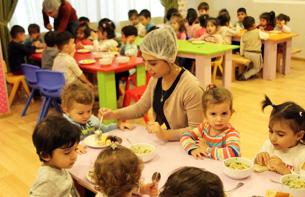 Bağça və məktəblərdə qida rasionu ilə bağlı təkliflər hazırlandı 