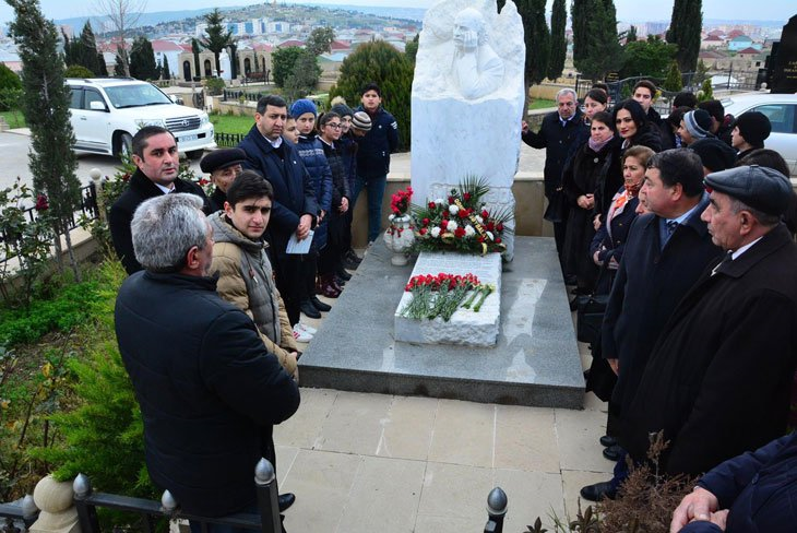 İtalyan həkimin kor elədiyi azərbaycanlı şair- ANIM GÜNÜDÜR