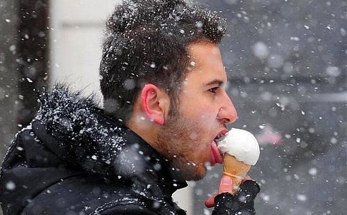 Qışda dondurma yemək faydalıdır -  ALİMLƏR