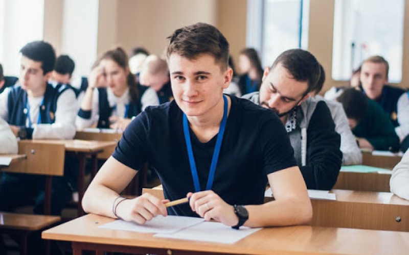 Təhsil Nazirliyindən universitetlərə  TƏKLİF 