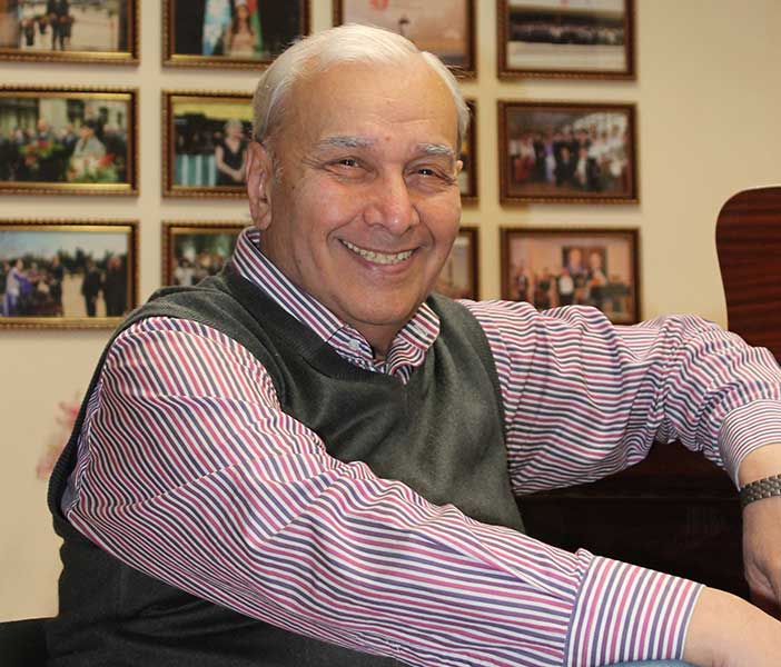 Rauf Babayev vəfat etdi  