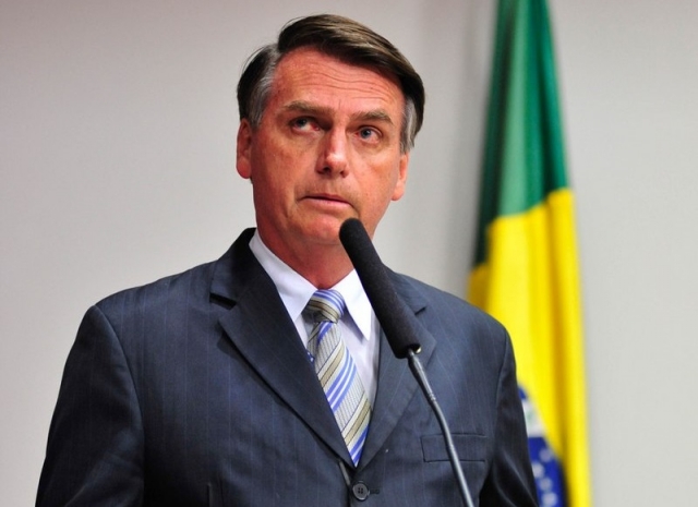 Braziliya prezidentindən koronavirusa etiraz -   "Kiçik bir qripdən başqa bir şey deyil"
