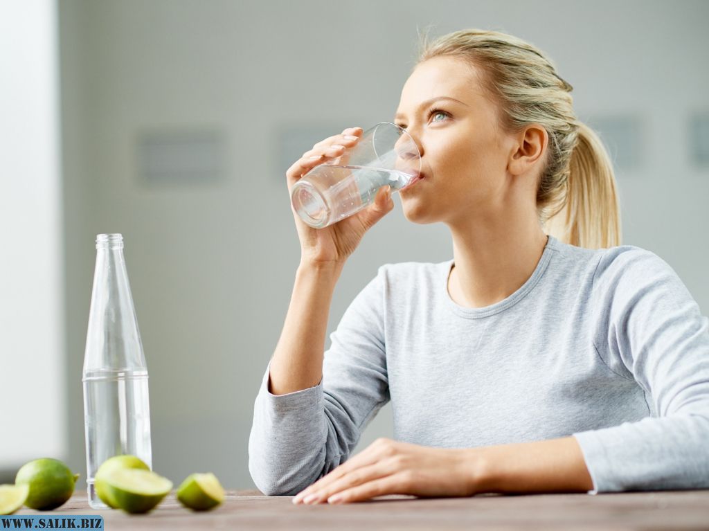 Suyu vaxtında içmək lazımdır   –  Hansı saatda içilən su faydalıdır?