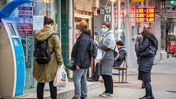 Tbilisidə koronavirusla bağlı vəziyyət pisləşir  - Epidemiya mərkəzinə çevrildi