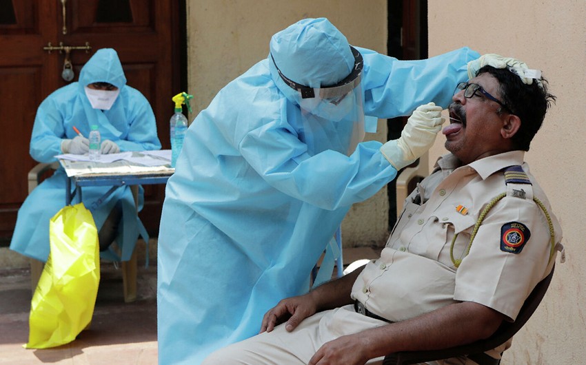 Hindistanda koronavirusa yoluxanların sayı 7,5 milyonu ötdü 