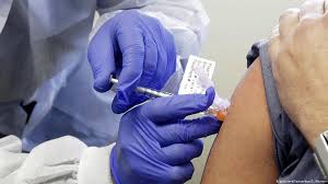 Koronavirus peyvəndi olanlara xəbərdarlıq   - "Arxayın olmayın"