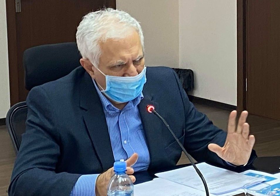 "Adamlardan uzaq durun, piyada gəzin"   - Gürcüstanın baş epidemioloqu