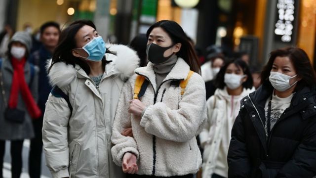 Çində koronavirus:  90 400 yoluxma
