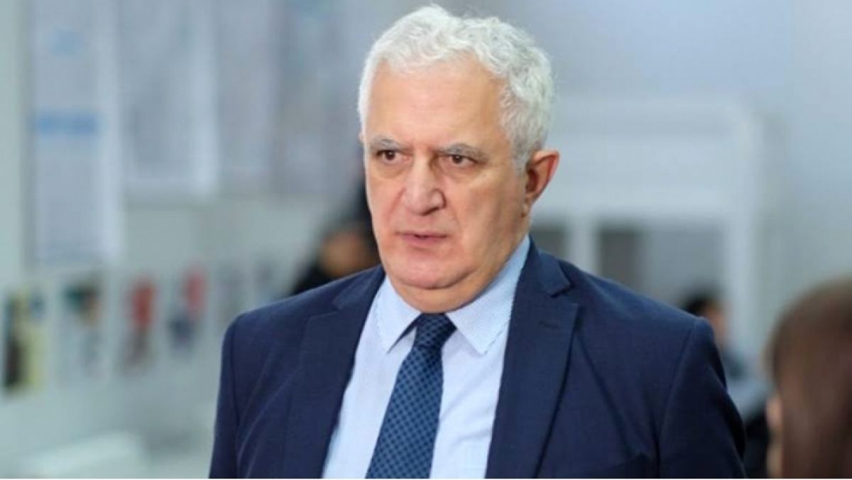 “Sərhədlərin açılması böyük riskdir” -  Baş epidemioloq