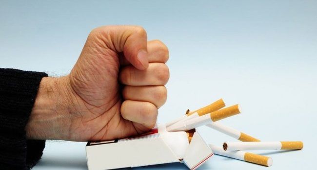 Nikotini bədəndən atan super qidalar -  Ciyərlərinizi təmiz saxlayır 