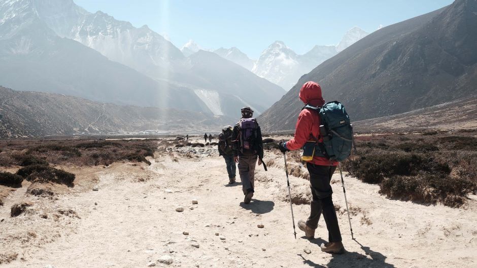 Alpinistlər Everestdən koronavirusun yeni ştammını gətirdilər  - Daha yoluxucudur