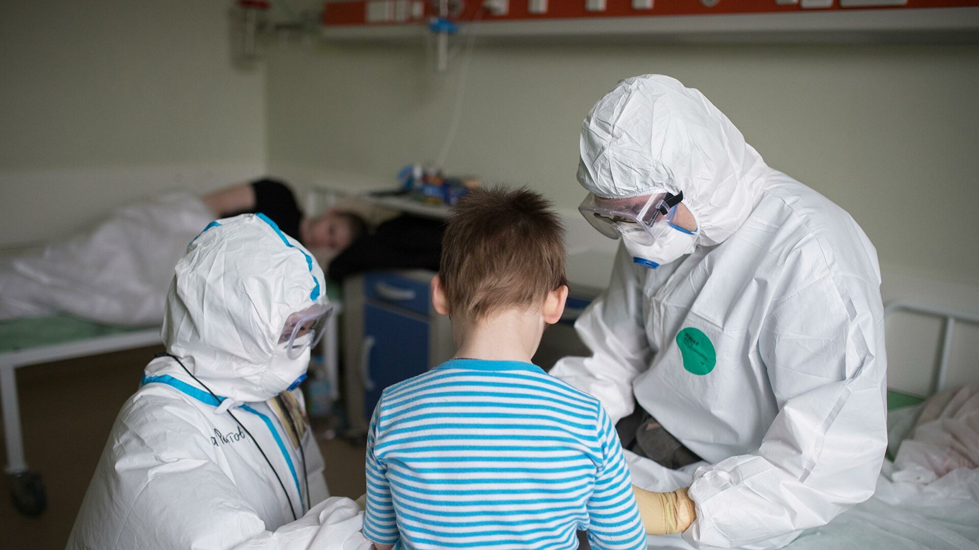 Gürcüstanda uşaqlar arasında koronavirus sürətlə  YAYILIR