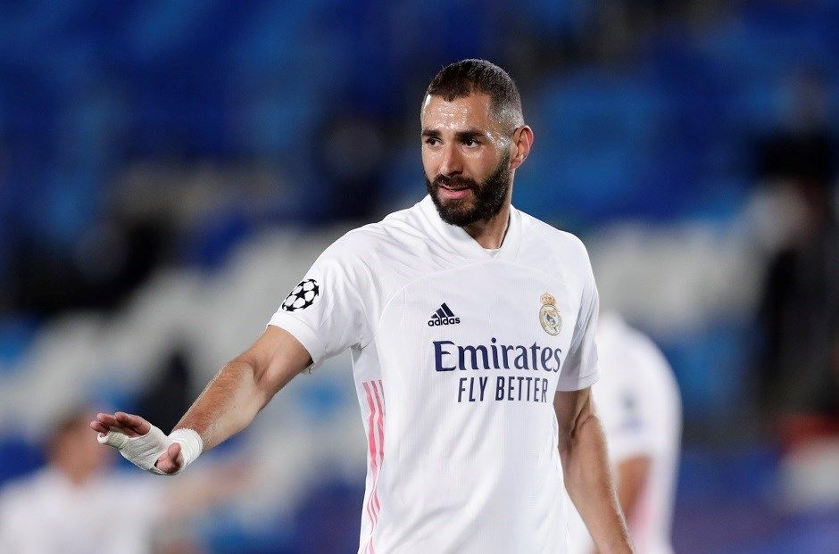 Benzema koronaya yoluxdu 