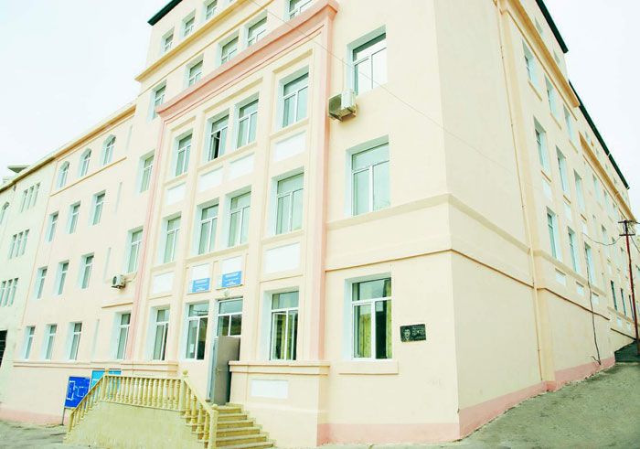 Bakı Avropa liseyi koronavirusa görə bağlandı 
