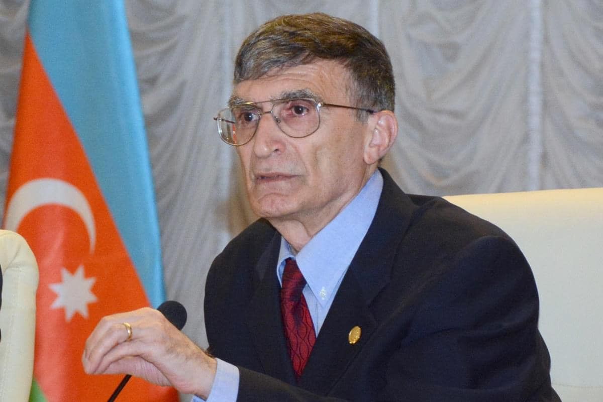 "Koronavirusu çinlilər icad edib  deyənlər cahil insanlardır"