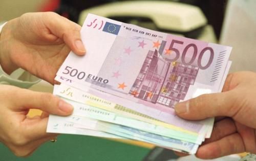 Bu ölkədə vaksin vurdurana  500 avro veriləcək