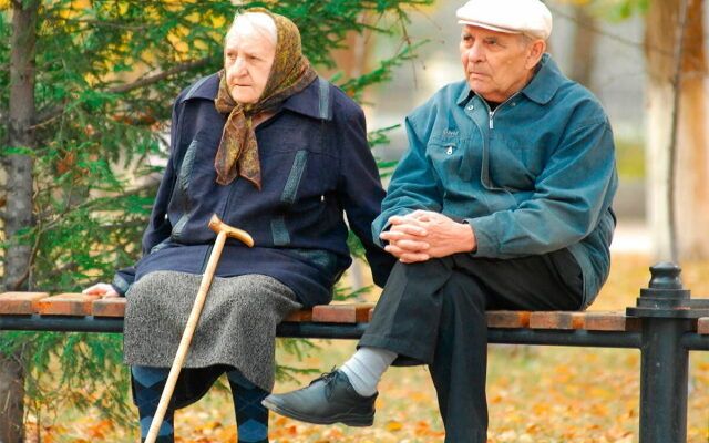 Azərbaycanda pensiya yaşı azaldılsın -  Milli Məclisdə müzakirə