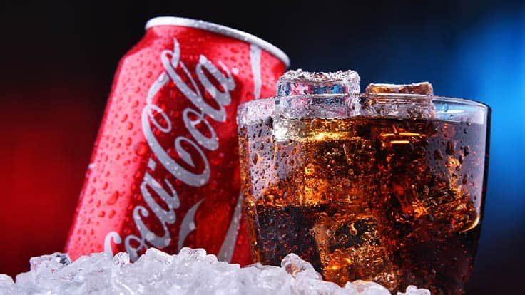 Coca-Cola baş ağrısı yaradır - Nevroloq