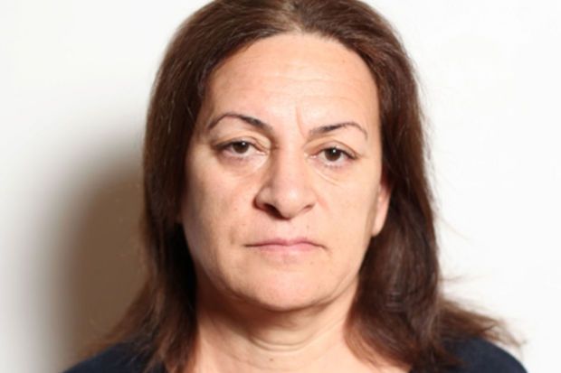 Bakıda orta məktəb müəllimi    vəfat etdi