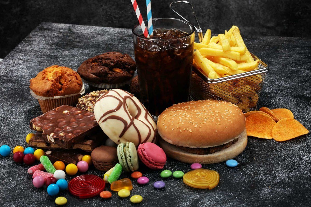 Kişilərin hormonal balansını pozan  12 qida