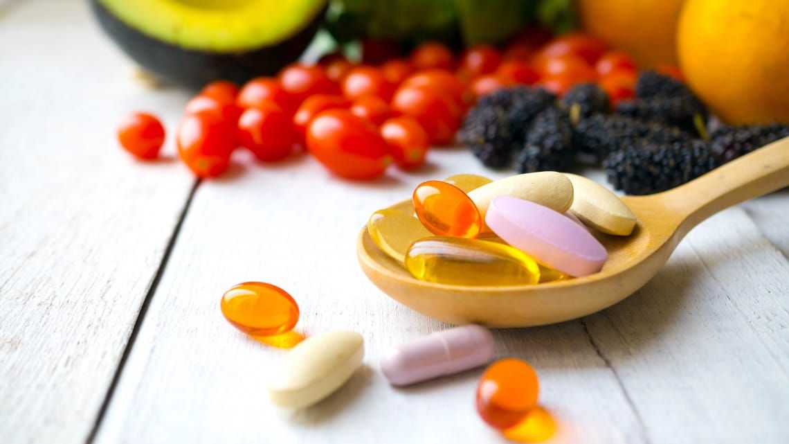 Vitaminlər xərçəngin qarşısını alır  – Həddi aşanda nə olur?