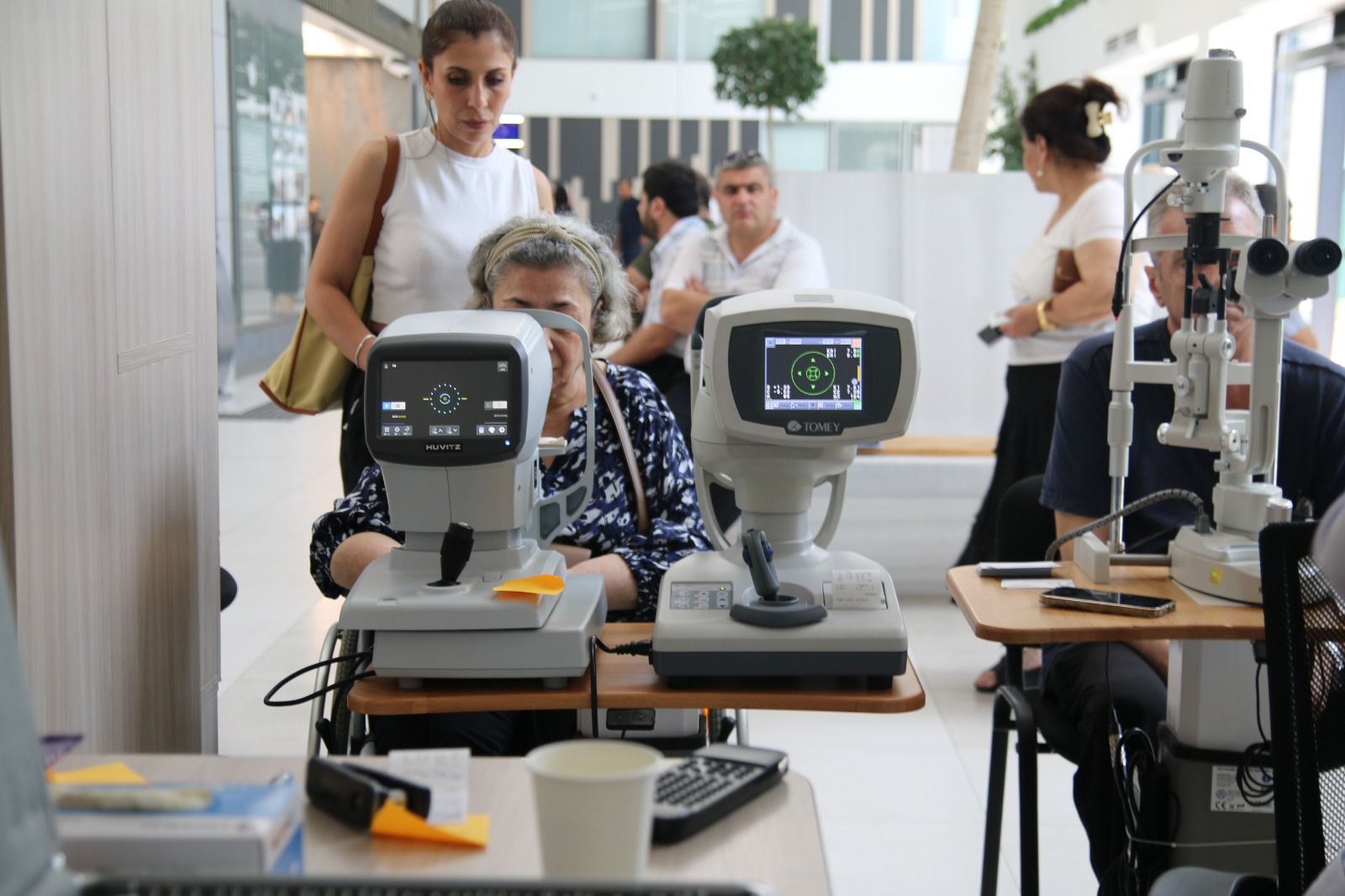 “Badam Medical Center” DOST-da    ödənişsiz göz müayinəsi  keçirir 