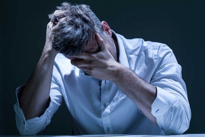 Depressiya və qorxu xərçəngə səbəb olurmu? 