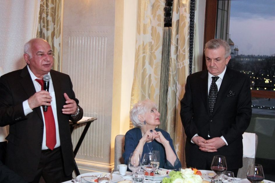 Putin azərbaycanlı onkoloqu  təltif etdi