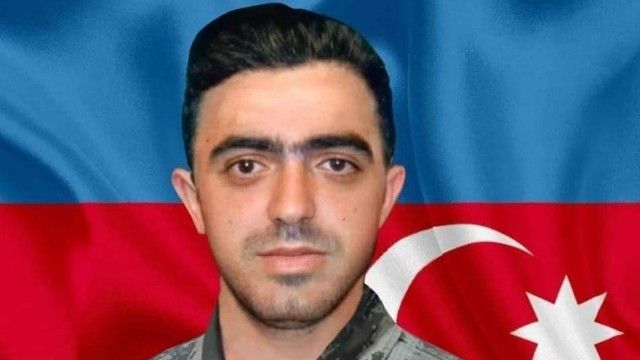 Şəhidin 30 il sonra bacısı dünyaya gəldi -FOTO