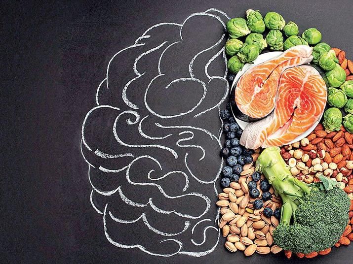 Bu qidaları hər gün yeyənlərin beyni yaşlanmır -Gənc saxlayan əsas vitamin 