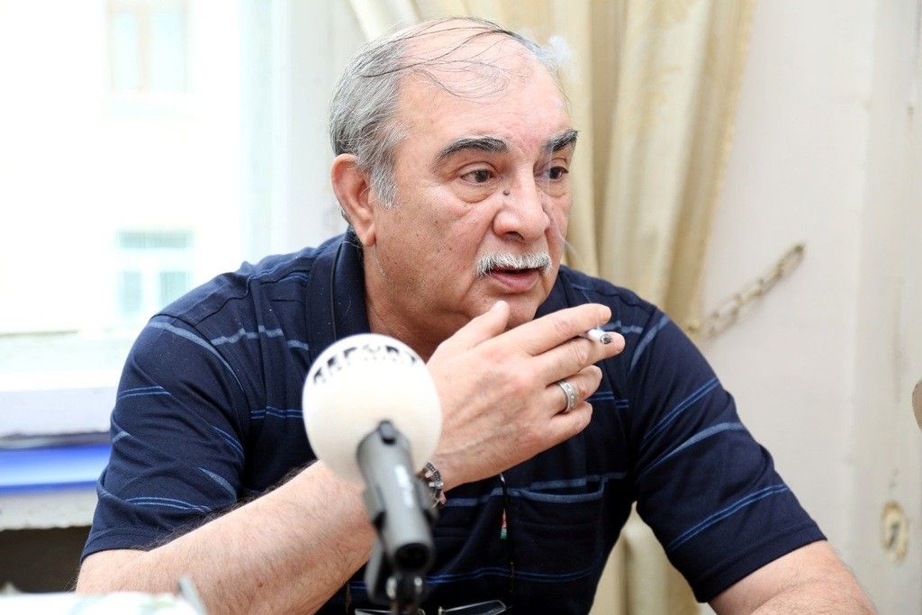 Xalq artistinin vəziyyəti yenidən ağırlaşdı 