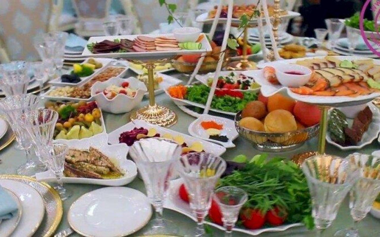 'Venesiya" şadlıq sarayında  zəhərlənənlərin sayı 50-ni keçdi