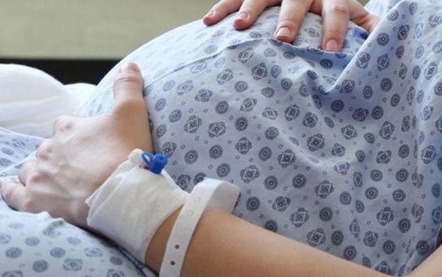 18 yaşlı qız qeysərriyə əməliyyatından sonra öldü 