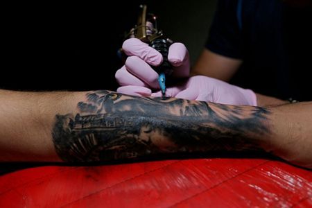 Tatu – döymə 15 ildən sonra xərçəng    əmələ gətirə bilər