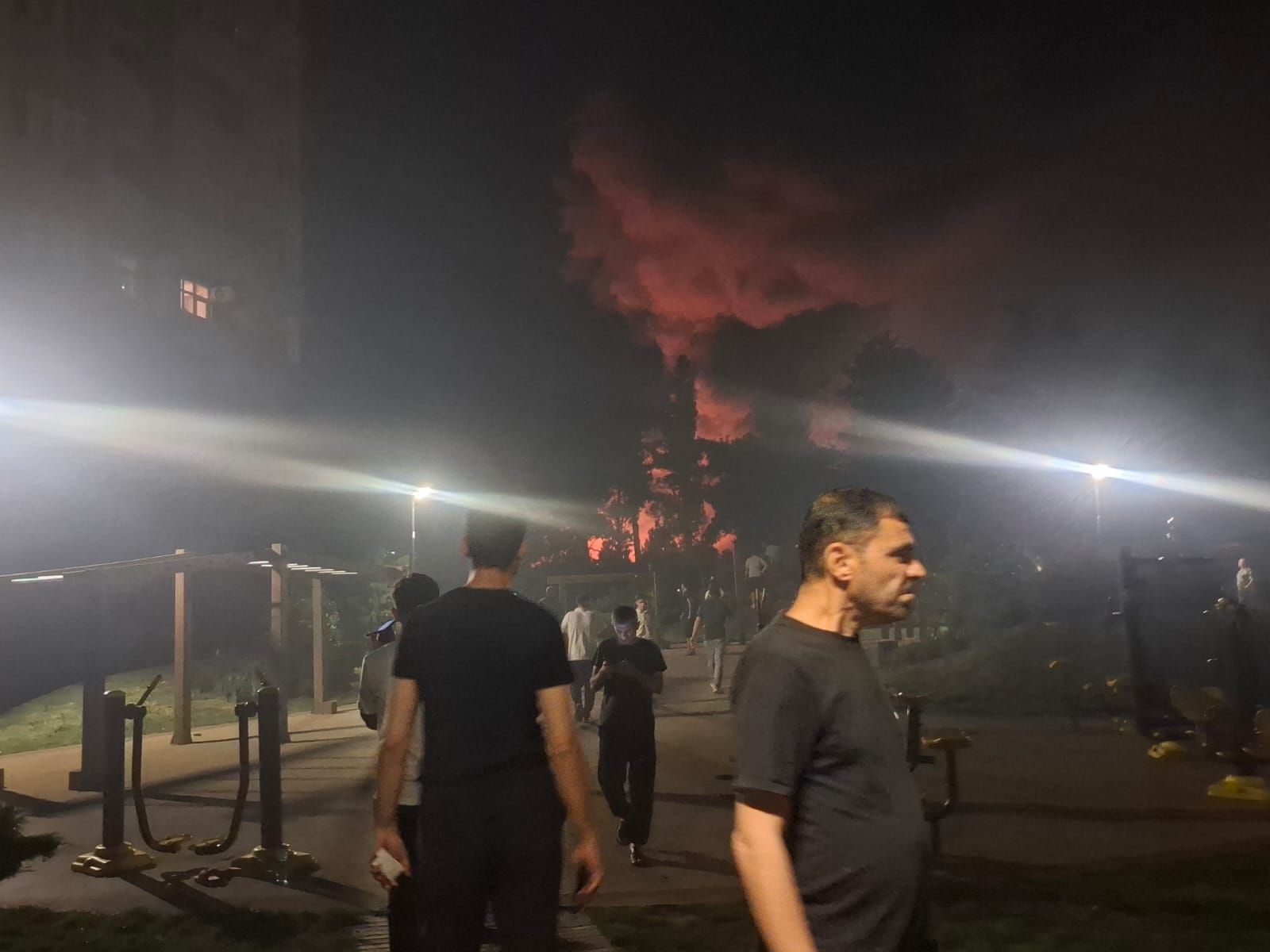 Bakıdakı partlayışda yaralanan olub? -  Rəsmi