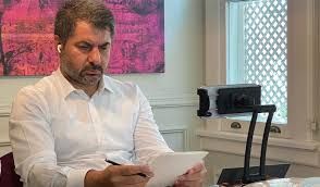 "Büyükfırat" restoranlar şəbəkəsinin sahibinin oğlu      6-cı mərtəbədən yıxıldı