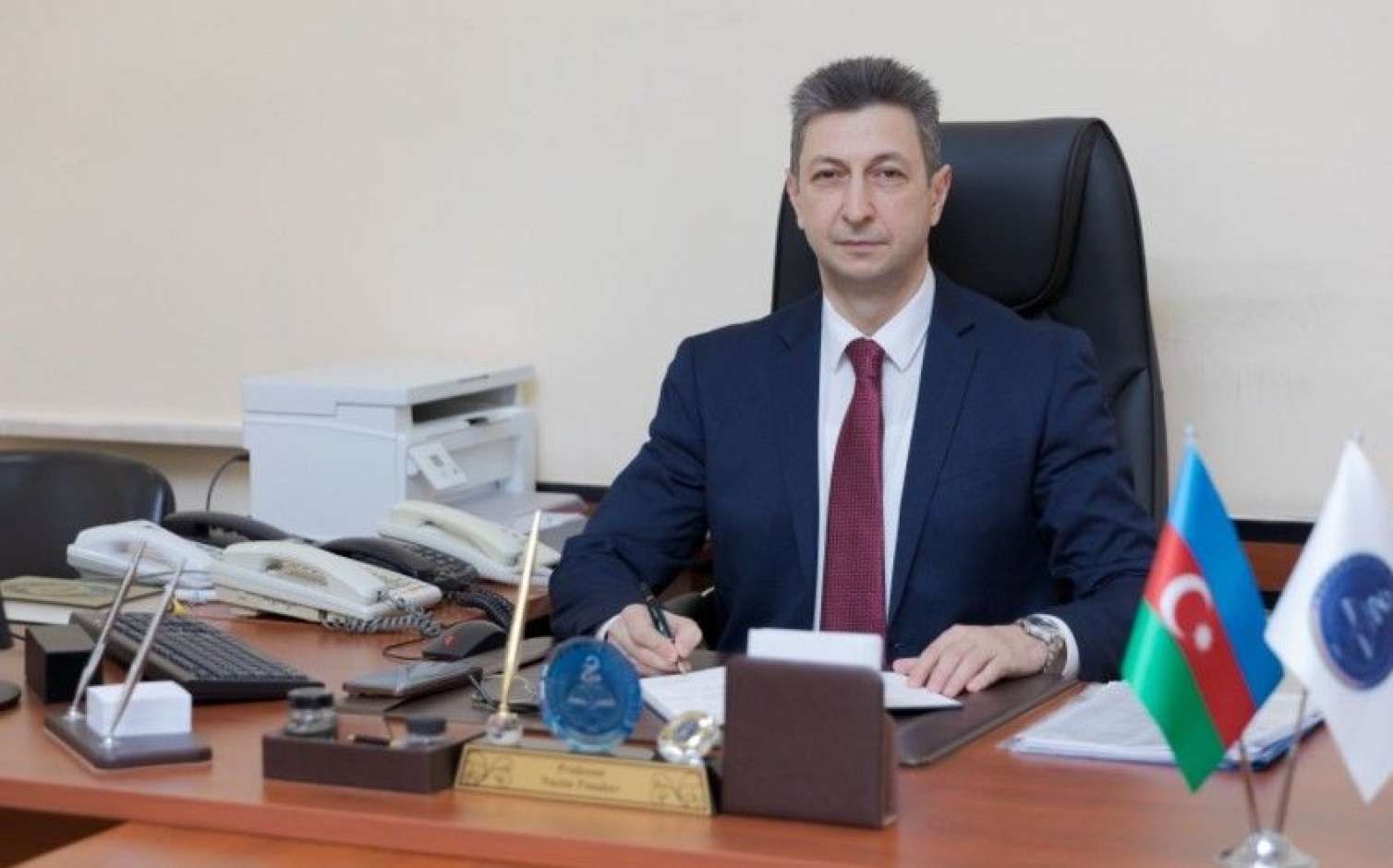  Həkimləri Təkmilləşdirmə İnstitutuna yeni rektor    təyinatı